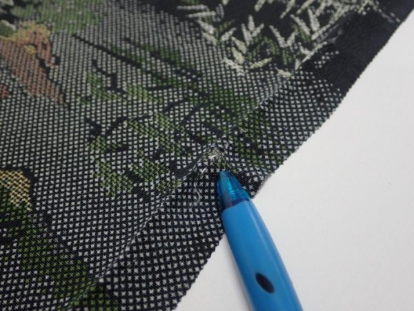 Photo6: 2D01z60  Japanese Kimono Silk  FABRIC Edo era Black 41.7x13.8 (6)