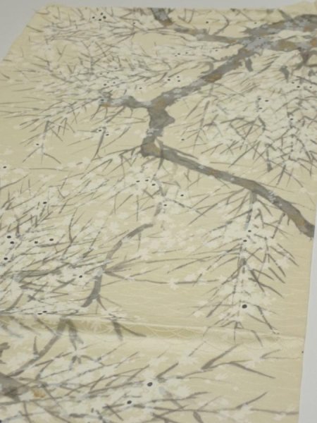 Photo3: 1R01z60  Japanese Kimono Silk  FABRIC Branch Lemon white 40.2x14.0 (3)