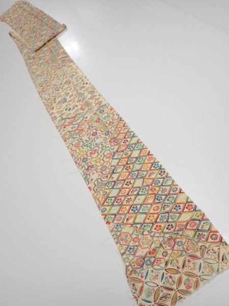 Photo5: 1S09z60  Japanese Kimono Silk  FABRIC Takaradzukushi Cream-Yellow 83.5x6.7 (5)