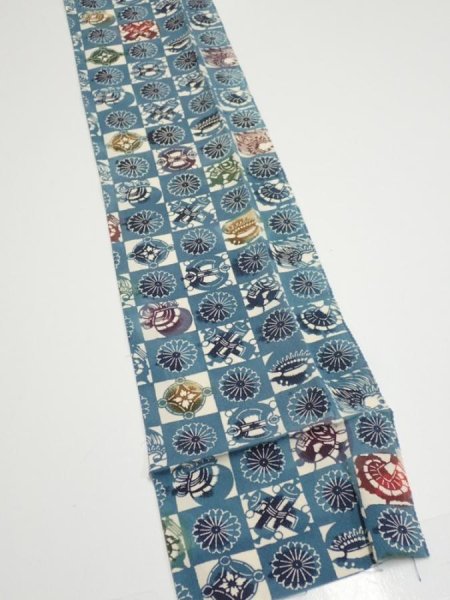 Photo2: 1U08z60  Japanese Kimono Silk  FABRIC Takaradzukushi Blue-Gray 79.9x6.9 (2)