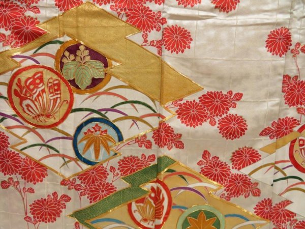 Photo8: 5104T12z1170 Vintage Japanese Kimono Silk FURISODE Chrysanthemum Off-white (8)