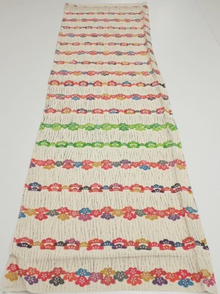 Photo5: 4B02z60  Japanese Kimono Silk  FABRIC Plum blossom Off-white 44.5x14.4 (5)