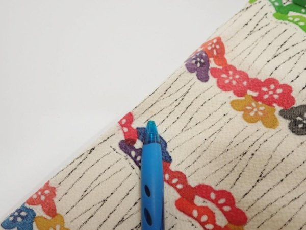 Photo6: 4B02z60  Japanese Kimono Silk  FABRIC Plum blossom Off-white 44.5x14.4 (6)