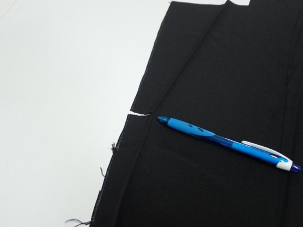 Photo7: 2T01z140  Japanese Kimono Silk  FABRIC Garden Black 59.4x18.5 (7)