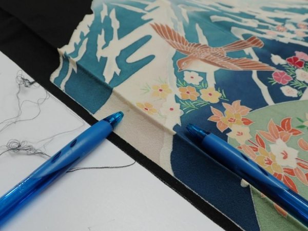 Photo11: 2T05z150  Japanese Kimono Silk  FABRIC  Black 57.5x18.5 (11)