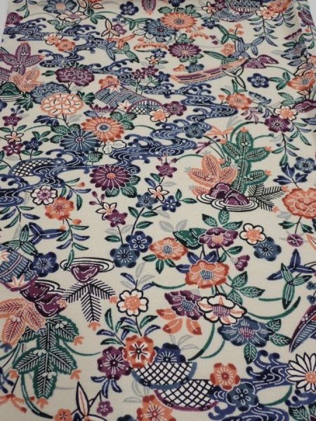 Photo1: 4B02z70  Japanese Kimono Silk  FABRIC Flowers Smoky white 41.7x14.6 (1)