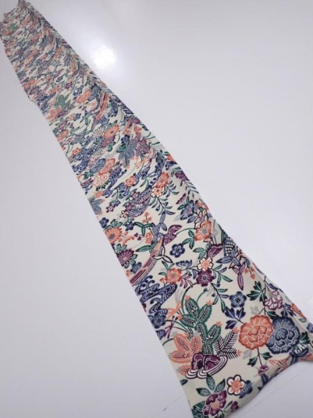 Photo5: 4B08z50  Japanese Kimono Silk  FABRIC Flowers Smoky white 57.9x7.3 (5)