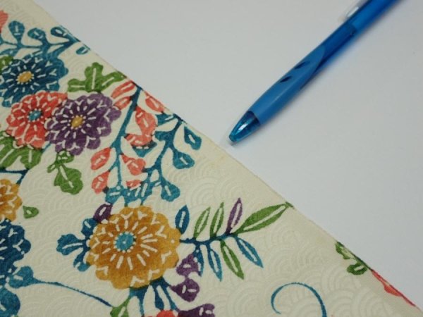 Photo7: 2W03z80  Japanese Kimono Silk  FABRIC Flowers Lime-White 77.6x14.4 (7)