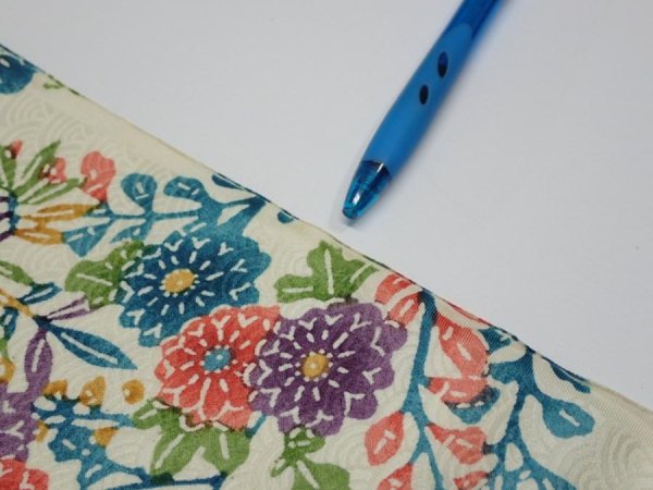 Photo6: 2W06z100  Japanese Kimono Silk  FABRIC Flowers Lime-White 102.4x14.4 (6)