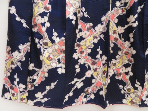 Photo4: 5126T01z600 Vintage Japanese Kimono Silk KOMON Plum branch Dark navy (4)