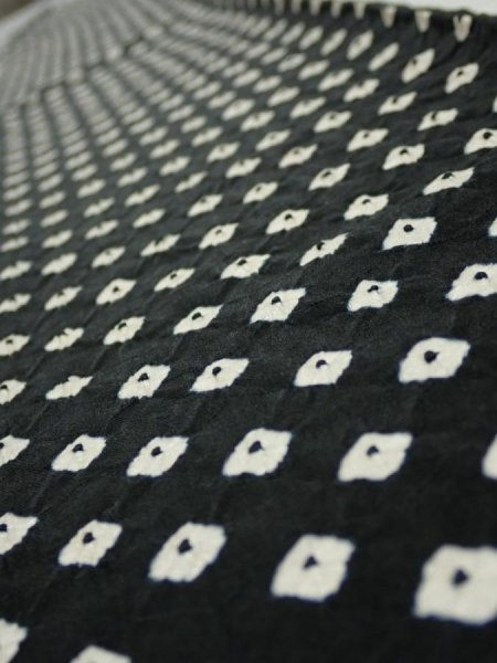 Photo4: 1Y07z40  Japanese Kimono Silk  FABRIC Shibori Black 59.8x7.3 (4)