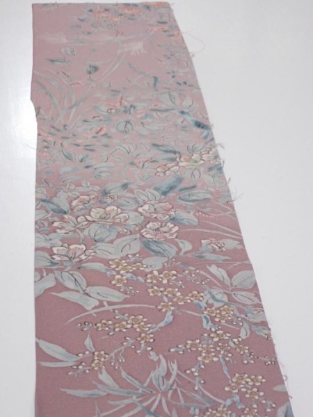 Photo3: 1K08z30  Japanese Kimono Silk  FABRIC Flowers Light ash rose 40.2x6.9 (3)