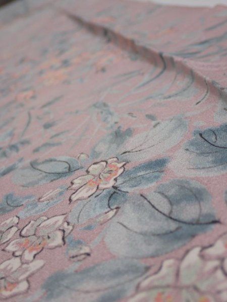Photo5: 1K10z30  Japanese Kimono Silk  FABRIC Flowers Light ash rose 39.4x7.5 (5)