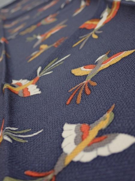 Photo5: 1K10z30  Japanese Kimono Silk  FABRIC Bird Navy-Gray 36.6x6.9 (5)