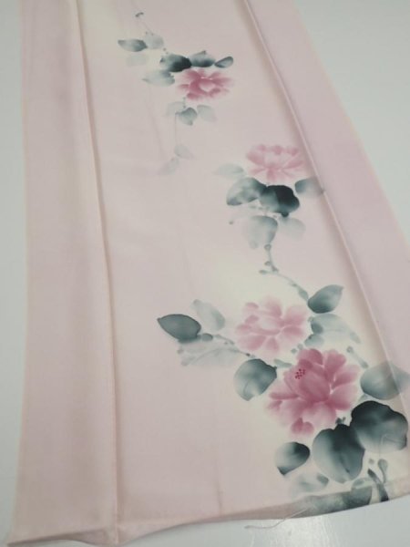 Photo2: 2Q05z80  Japanese Kimono Silk  FABRIC Flower [object Object] 65.4x14.8 (2)
