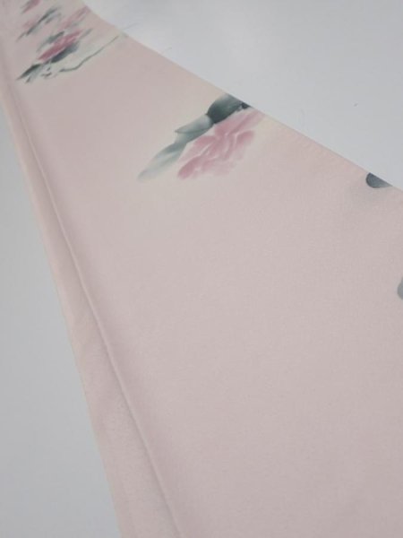 Photo1: 2Q08z40  Japanese Kimono Silk  FABRIC Flower [object Object] 59.8x7.5 (1)
