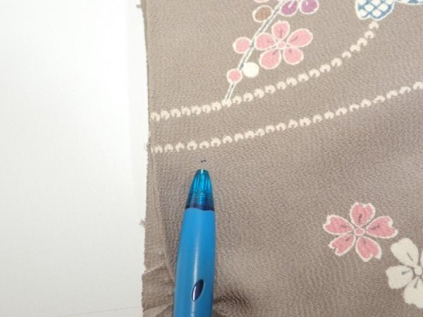 Photo7: 2Q01z70  Japanese Kimono Silk  FABRIC Plum branch  46.1x15.0 (7)