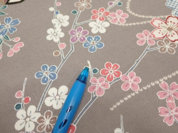 Photo7: 2Q06z90  Japanese Kimono Silk  FABRIC Plum branch  64.2x15.0 (7)