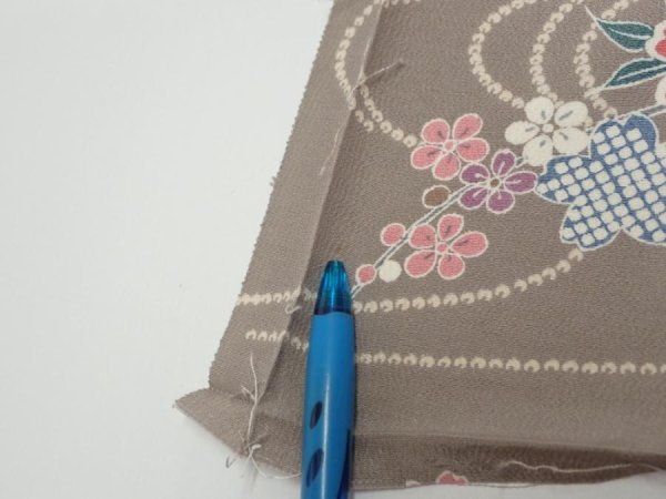 Photo6: 2Q08z50  Japanese Kimono Silk  FABRIC Plum branch  61.4x7.7 (6)