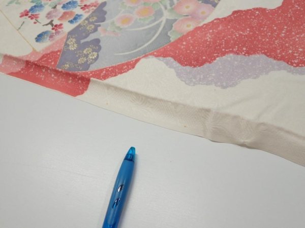 Photo8: 2S02z120  Japanese Kimono Silk  FABRIC Flowers Off-white 86.6x15.7 (8)