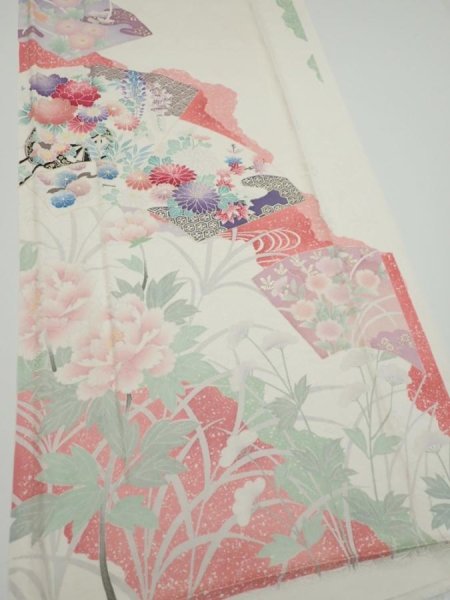 Photo2: 2S04z90  Japanese Kimono Silk  FABRIC Flowers Off-white 68.5x15.7 (2)