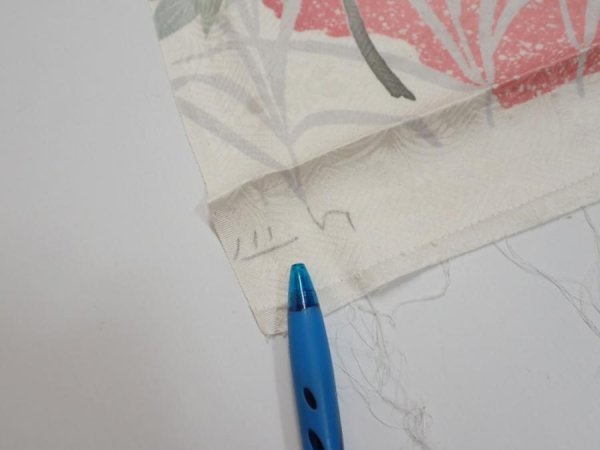 Photo6: 2S04z90  Japanese Kimono Silk  FABRIC Flowers Off-white 68.5x15.7 (6)