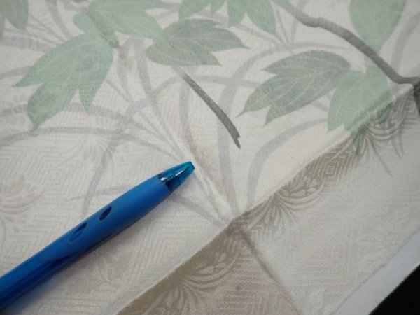 Photo6: 2S05z100  Japanese Kimono Silk  FABRIC Flowers Off-white 70.9x15.7 (6)