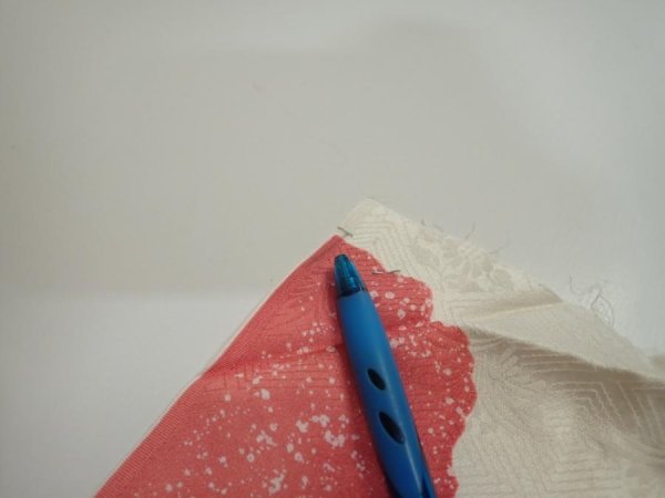 Photo9: 2S05z100  Japanese Kimono Silk  FABRIC Flowers Off-white 70.9x15.7 (9)