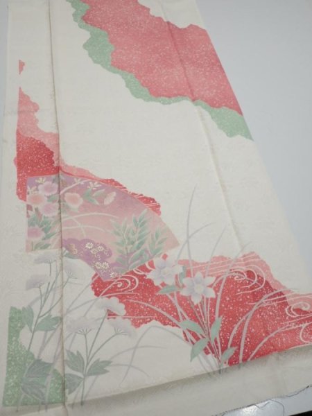 Photo2: 2S06z100  Japanese Kimono Silk  FABRIC Flowers Off-white 70.9x15.7 (2)