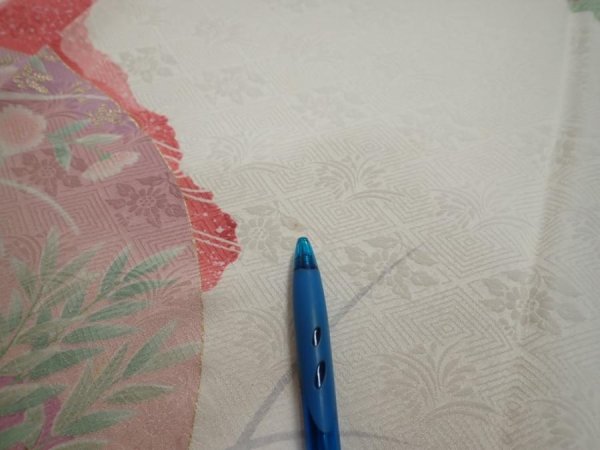 Photo6: 2S06z100  Japanese Kimono Silk  FABRIC Flowers Off-white 70.9x15.7 (6)