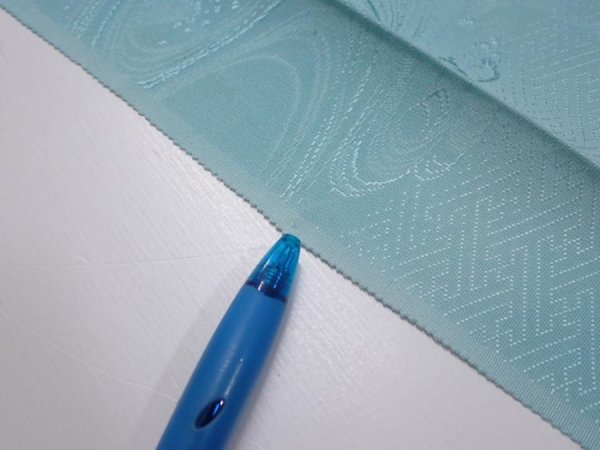 Photo7: 2S07z40  Japanese Kimono Silk  FABRIC Wave Light blue 55.1x7.3 (7)
