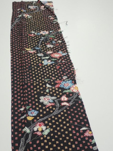 Photo3: 2S08z50  Japanese Kimono Silk  FABRIC Flower Black 56.7x7.5 (3)