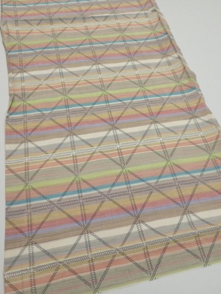 Photo2: 2S01z50  Japanese Kimono Silk TSUMUGI FABRIC Lattice Brown-Gray 41.7x14.8 (2)