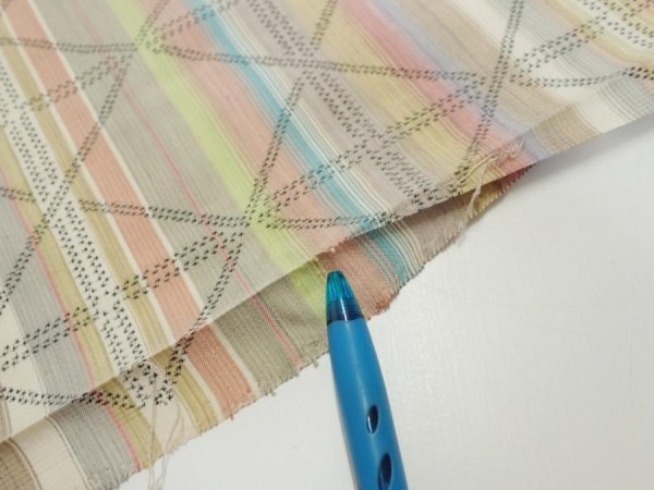 Photo8: 2S02z50  Japanese Kimono Silk TSUMUGI FABRIC Lattice Brown-Gray 41.7x15.0 (8)