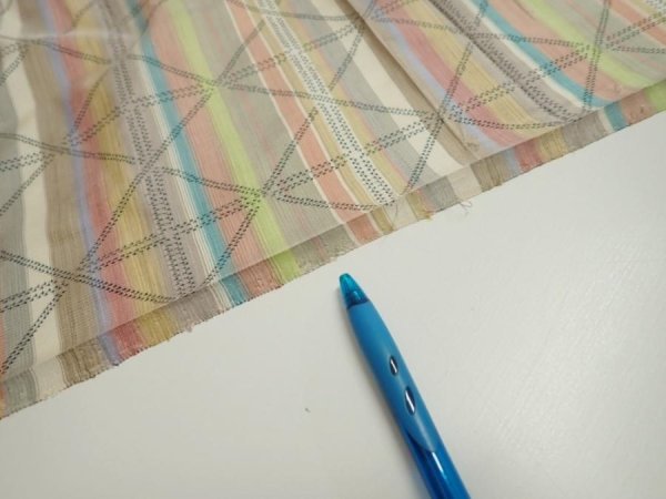 Photo6: 2S06z70  Japanese Kimono Silk TSUMUGI FABRIC Lattice Brown-Gray 67.7x14.8 (6)