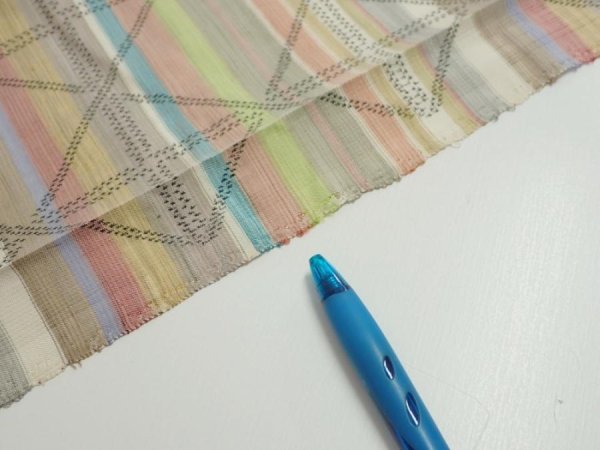 Photo7: 2S09z40  Japanese Kimono Silk TSUMUGI FABRIC Lattice Brown-Gray 86.6x6.9 (7)