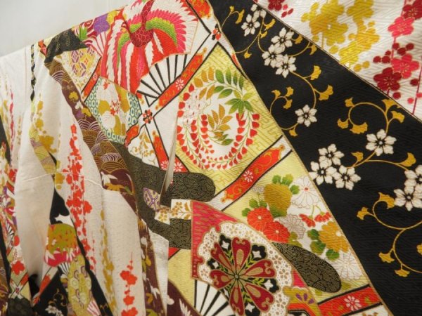 Photo2: 5218T12z1140 Vintage Japanese Kimono Silk FURISODE Folding fan Off-white (2)