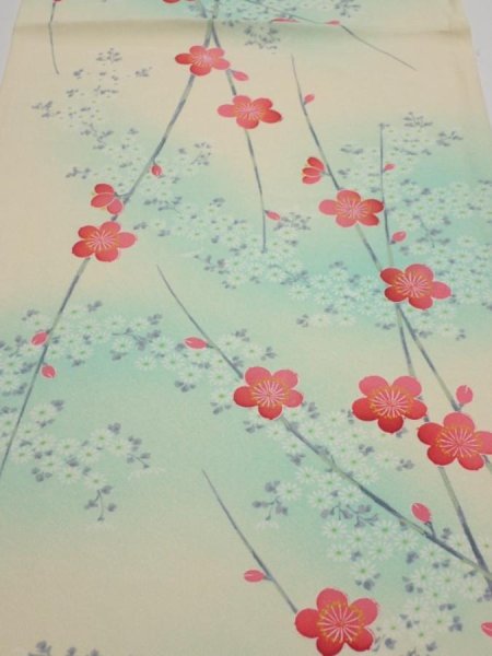 Photo1: 4F01z60  Japanese Kimono Silk  FABRIC Plum branch Light cream 41.7x14.0 (1)