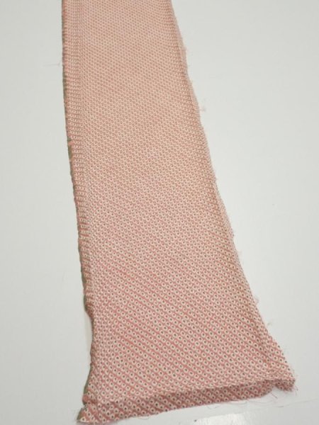 Photo2: 4F08z40  Japanese Kimono Silk SHIBORI FABRIC  Coral pink 55.1x7.1 (2)