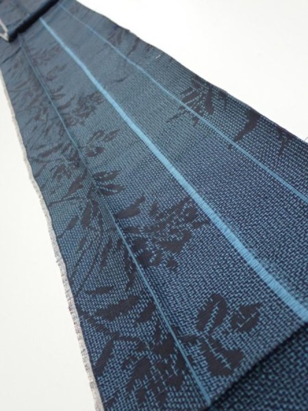 Photo1: 4G09z50  Japanese Kimono Silk TSUMUGI FABRIC Flower Light blue 85.0x7.3 (1)