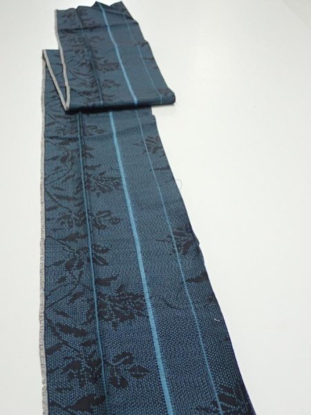 Photo3: 4G09z50  Japanese Kimono Silk TSUMUGI FABRIC Flower Light blue 85.0x7.3 (3)