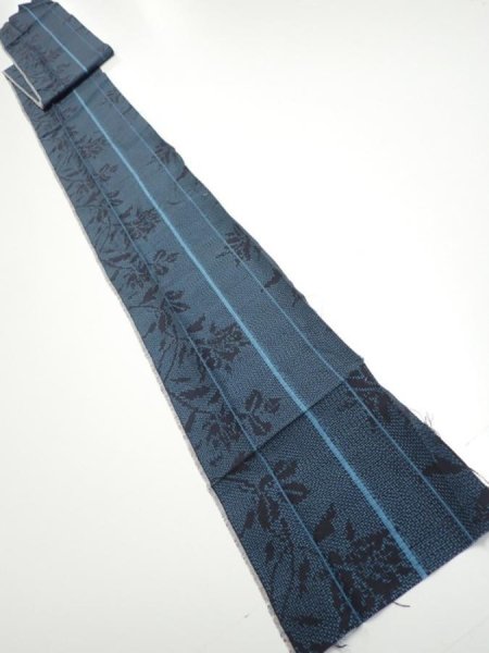 Photo5: 4G09z50  Japanese Kimono Silk TSUMUGI FABRIC Flower Light blue 85.0x7.3 (5)