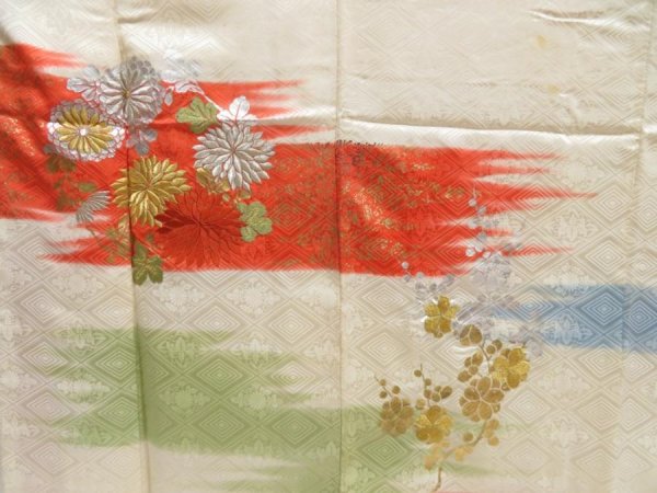 Photo8: 5302T11z1040 Vintage Japanese Kimono Silk FURISODE Chrysanthemum Off-white (8)