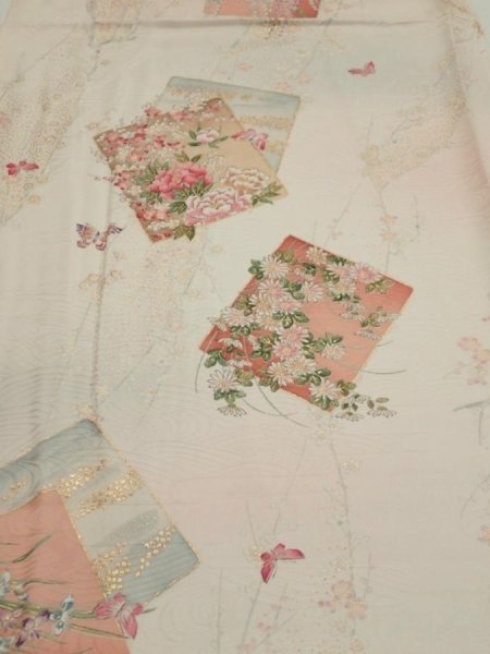 Photo1: 4D01z60  Japanese Kimono Silk  FABRIC Flowers Butterfly Off-white 42.1x15.2 (1)