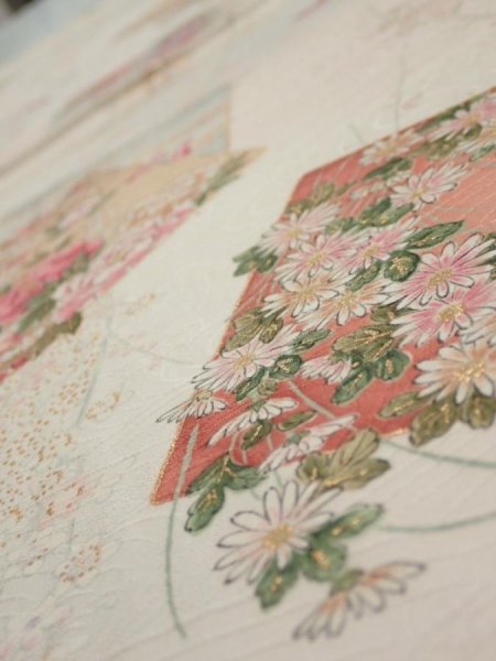 Photo4: 4D01z60  Japanese Kimono Silk  FABRIC Flowers Butterfly Off-white 42.1x15.2 (4)