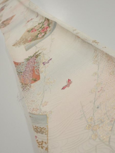 Photo1: 4D07z40  Japanese Kimono Silk  FABRIC Flowers Butterfly Off-white 60.6x7.5 (1)