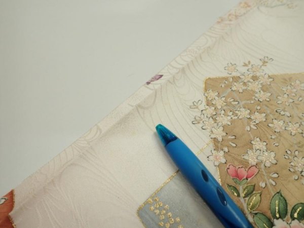 Photo6: 4D07z40  Japanese Kimono Silk  FABRIC Flowers Butterfly Off-white 60.6x7.5 (6)