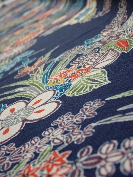 Photo4: 4D08z40  Japanese Kimono Silk  FABRIC Flowers Dark navy 61.4x7.5 (4)