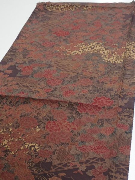 Photo3: 4K02z60  Japanese Kimono Silk  FABRIC Flowers Dark brown 37.8x14.6 (3)