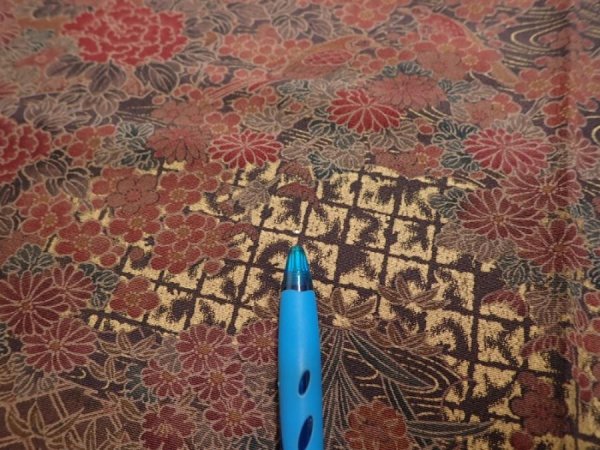 Photo6: 4K05z90  Japanese Kimono Silk  FABRIC Flowers Dark brown 66.1x14.6 (6)